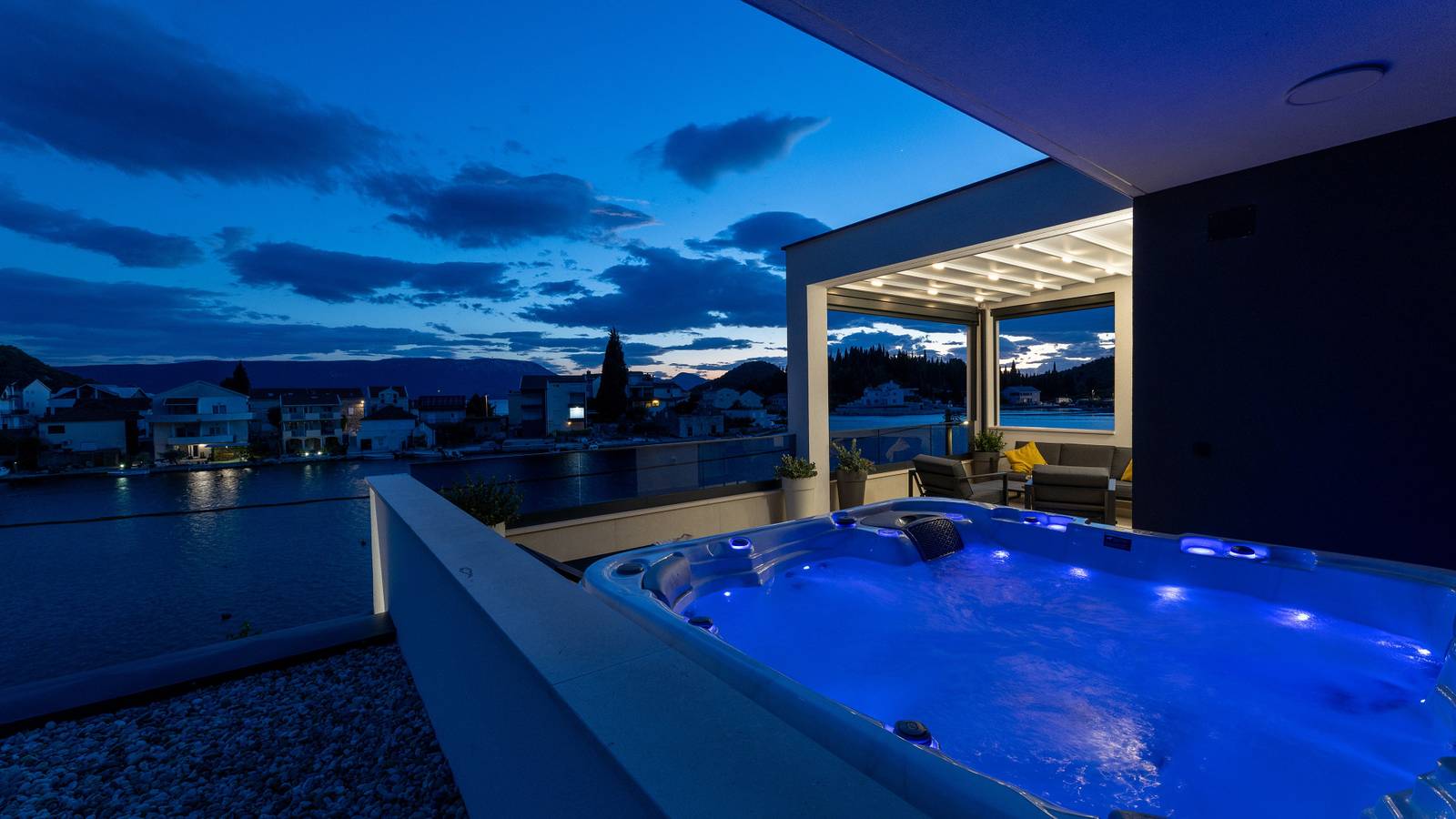 Villa Sunset Blace by Villas Guide in Blace, Dubrovnik-Neretva