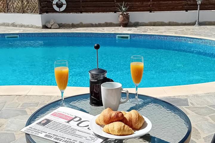 Holiday rental for 2 people, with pool in Kato Paphos