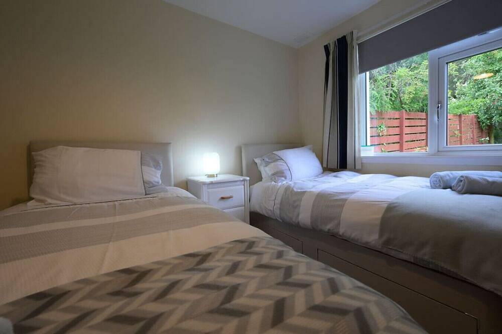 Ardview Cottage in Dunbeg in Oban, Loch Linnhe