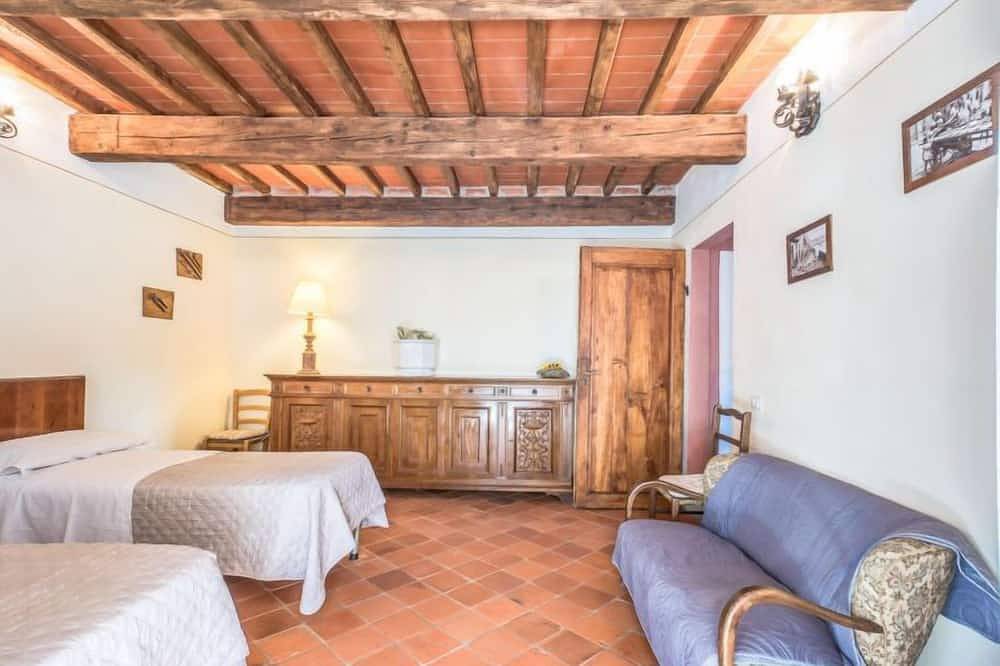 Casale Labbia by Interhome in Barberino di Mugello, Lago di Bilancino