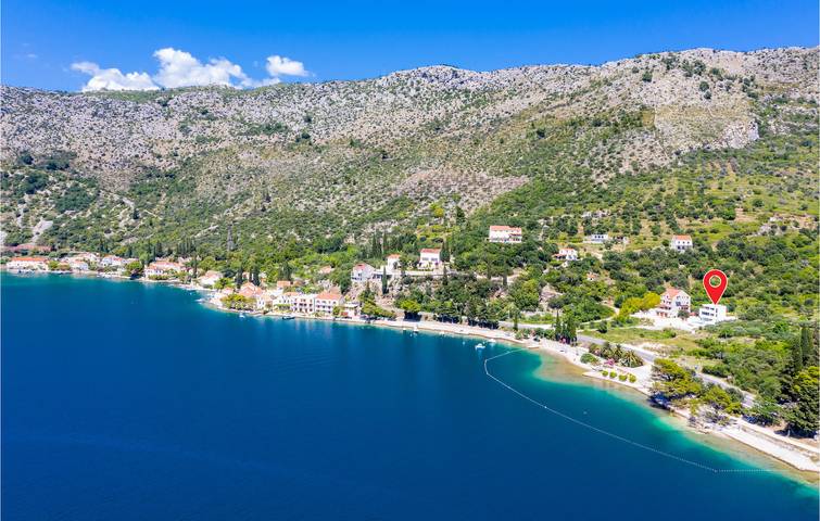 Charming 2BR Apartment with Pool & Terrace, 900m to Beach in Zaton, Grad Dubrovnik