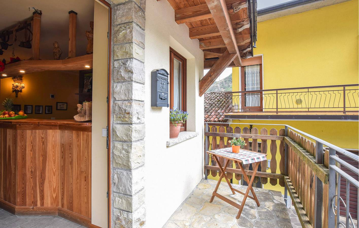 Ganze Ferienwohnung, Luxuriöses Apartment in River Close mit Parkplatz und WiFi in Tavernole sul Mella, Gardasee-Berge