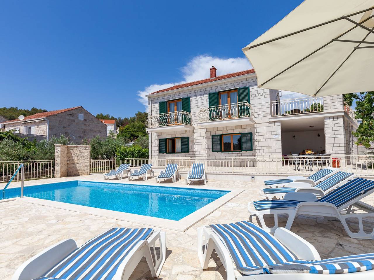 Villa à Sumartin près de la Plage & Port in Sumartin, Brac