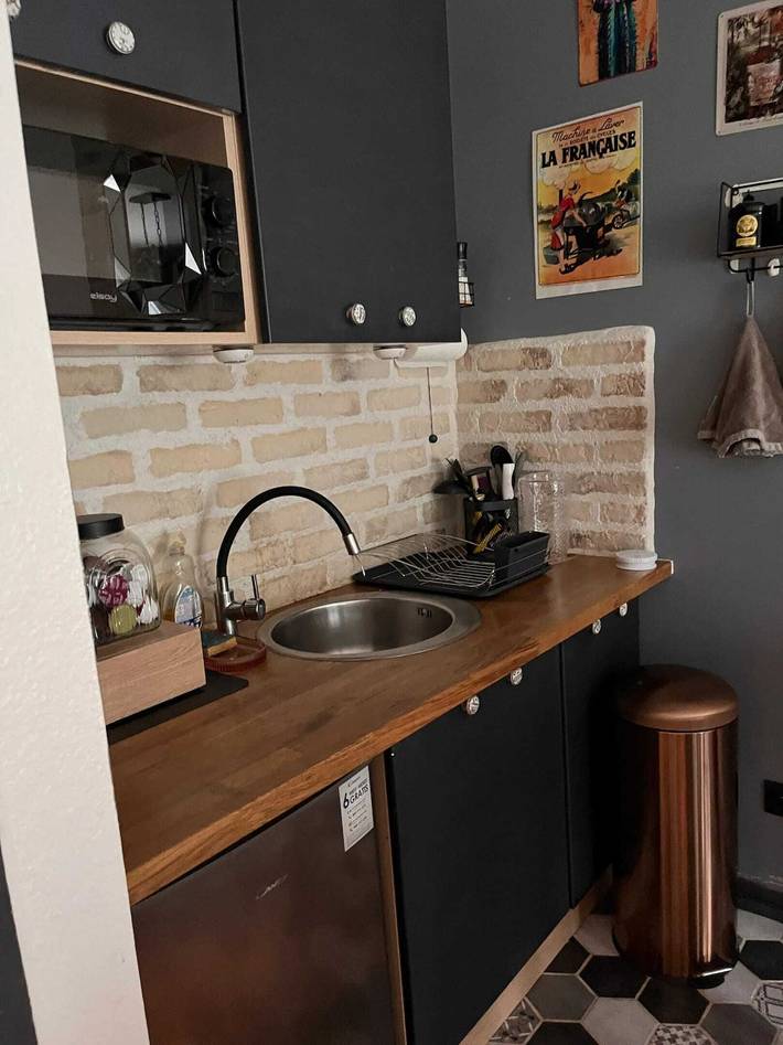 Gîte pour 4 personnes, avec piscine ainsi que terrasse et jardin à Équemauville - 2