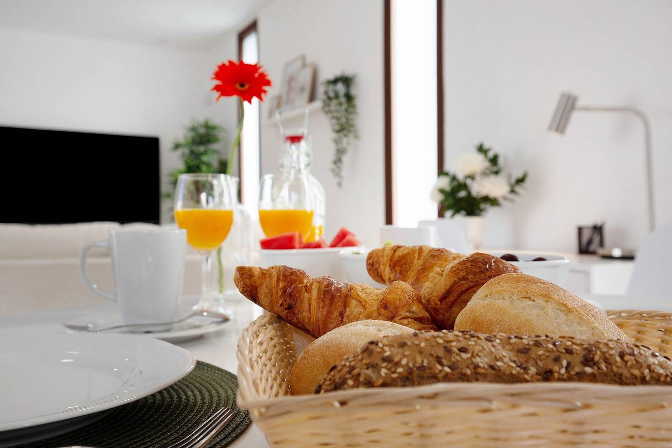 Vakantie Appartement "Crepusculo" met Uitzicht op de Bergen, Terras & Wi-Fi, foto 9