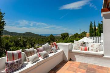 Villa in Santa Eulària des Riu, Ibiza Osten für 12 