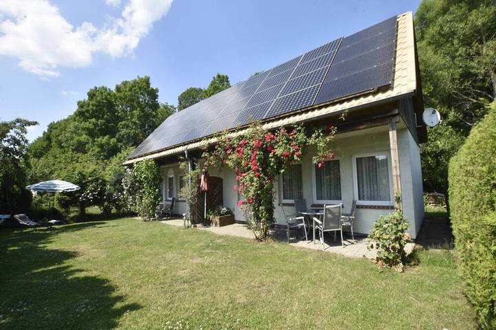 Ferienhaus für 10 Personen, mit Terrasse und Garten