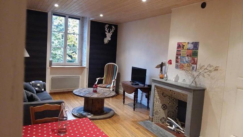 Gîte pour 4 personnes, avec vue dans Office de Tourisme de Lons le Saunier