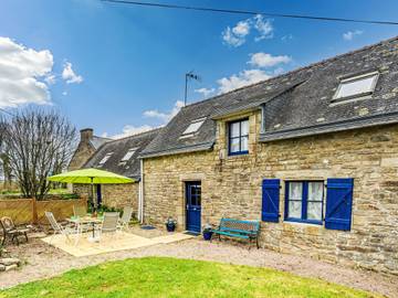 Gîte pour 4 personnes, avec terrasse à Ploemeur
