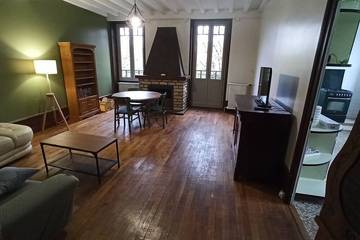 Gîte pour 6 personnes, avec balcon et jardin dans Église Abbatiale Saint Philibert de Tournus