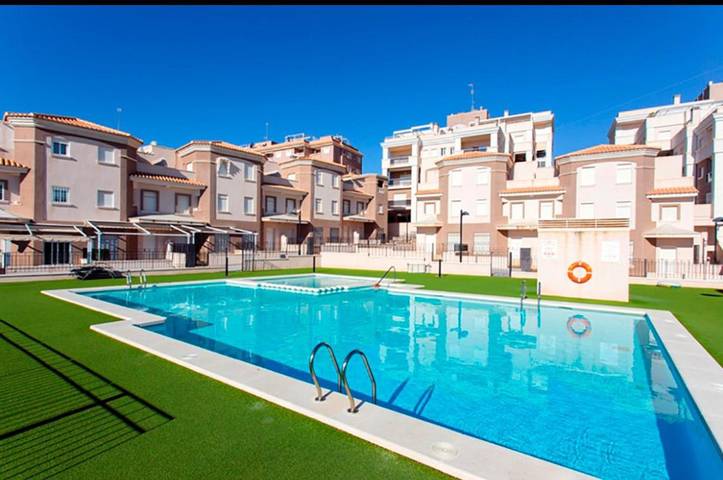 Casa rural para 7 personas, con piscina y jardín además de vistas y piscina para niños en Santa Pola - 3