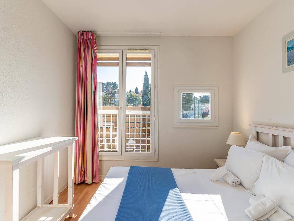 Ganze Wohnung, Ferienwohnung für 4 Personen mit Pool in La Londe-les-Maures, Toulon Region