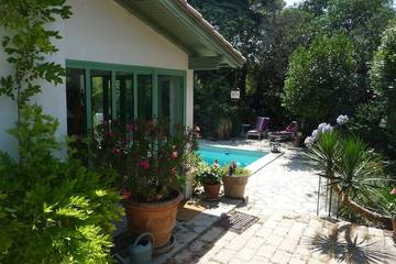 Location de vacances pour 8 personnes, avec balcon et jardin, animaux acceptés à Castelnau-le-Lez