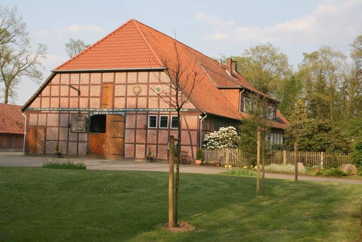 Ferienwohnung für 5 Personen, mit Terrasse und Garten sowie Ausblick in Wietzendorf