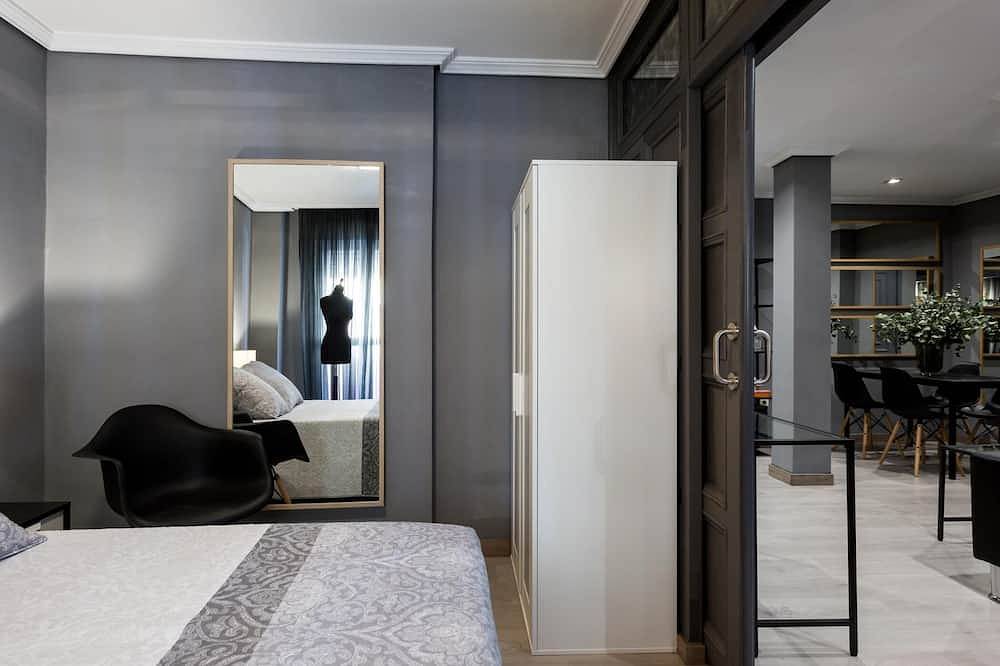 Apartamento entero, Holi-Rent Gran Poder Elegante apartamento de un dormitorio junto la Alameda in Casco Antiguo, Sevilla