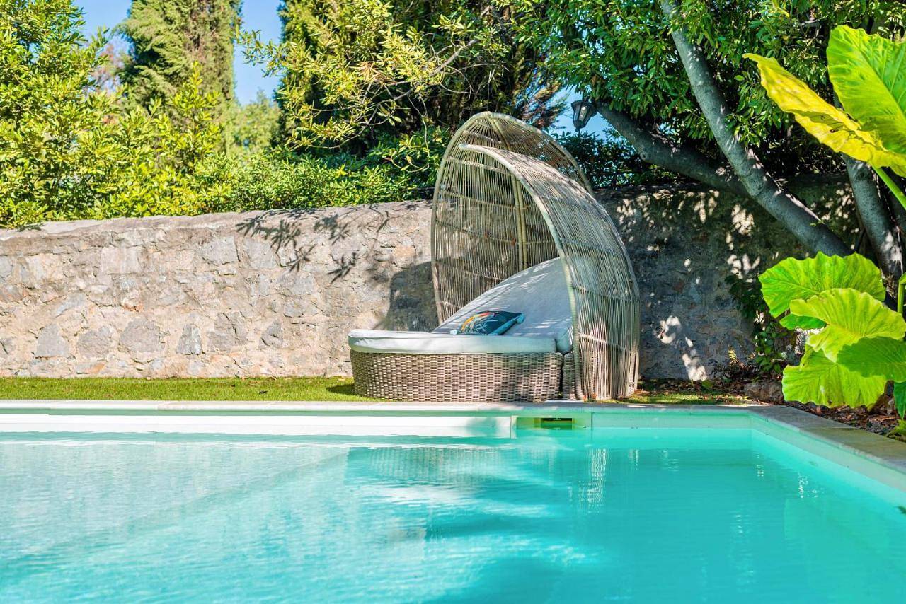Villa au Cap Brun, 4 belles chambres, Piscine in Toulon, Côte méditerranéenne (France)