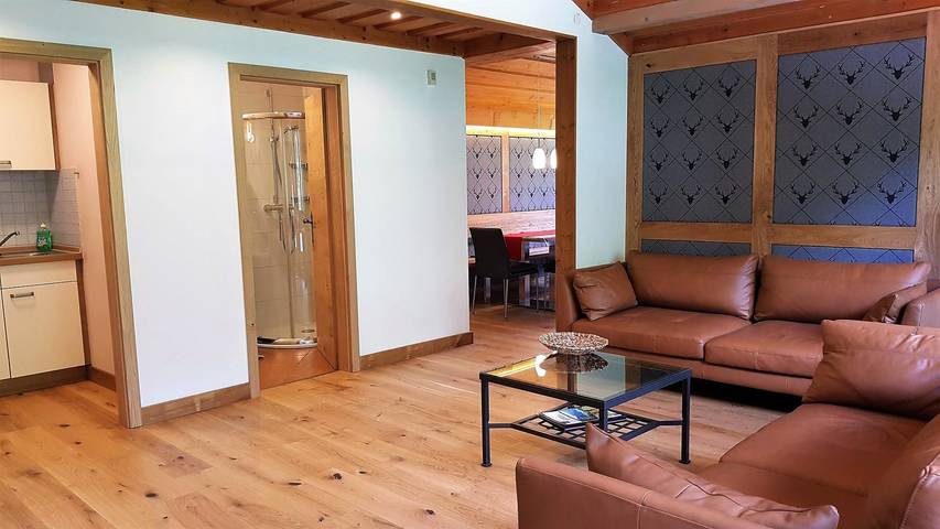 Ganze Ferienwohnung, Ambiente Ferienwohnung, 6 Räume, 115 m² in Ofterschwang, Bayerisch Schwaben