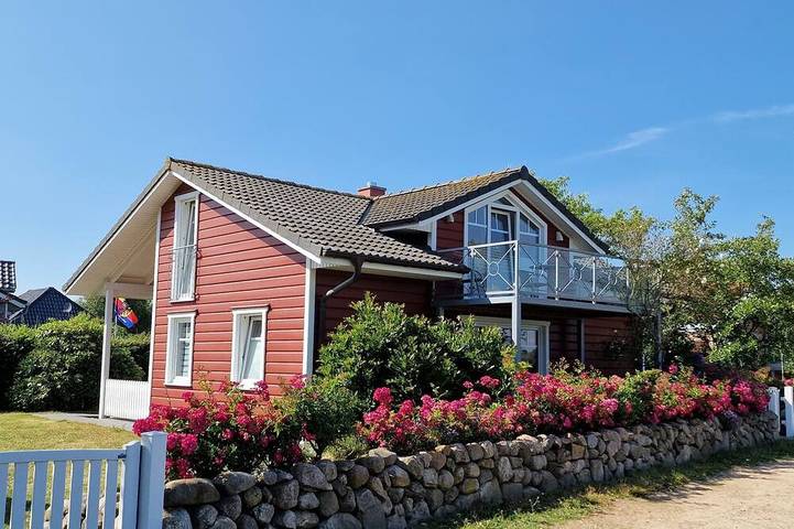 Ferienhaus für 5 Personen, mit Balkon und Garten - 1