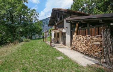 Gîte pour 8 personnes, avec vue et jardin, animaux acceptés à San Lorenzo in Banale
