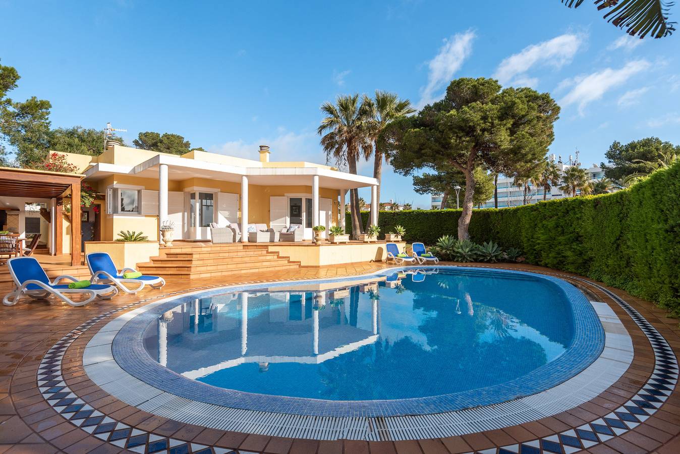 Villa Moll Moll in Cala Blanca, Ciutadella