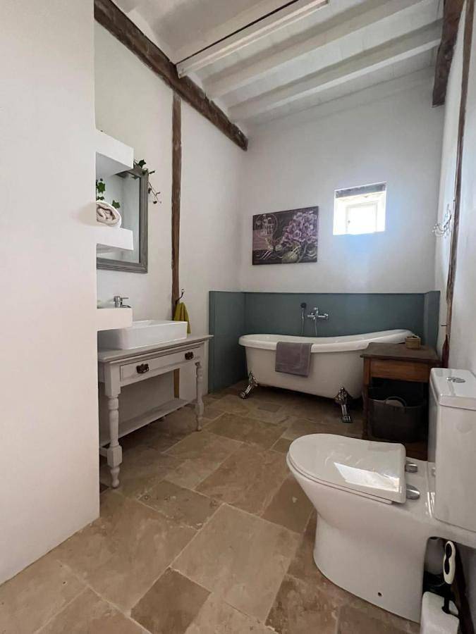 Chambre d’hôte pour 2 personnes, avec piscine ainsi que jardin et vue dans le Gers - 4