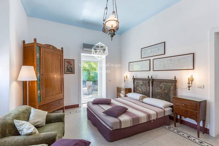 Villa para 12/14 personas, jardín, piscina, bbq, a 100 metros del mar, aire acondicionado, wi-fi in Donnalucata, Scicli