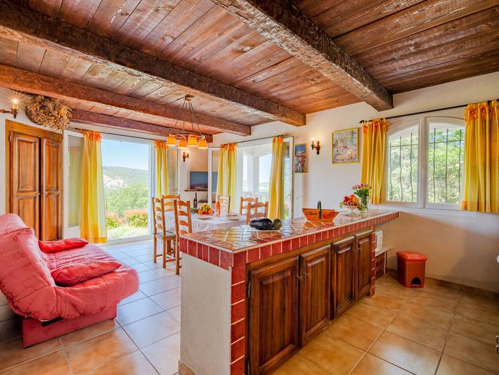 Gîte pour 6 personnes, avec jardin et vue ainsi que terrasse et vue sur le lac dans les Gorges du Verdon - 3