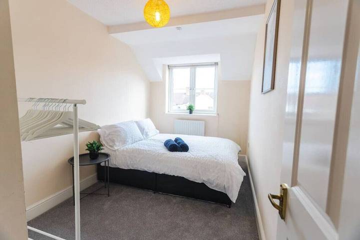 Apartment for 4 people in Swindon