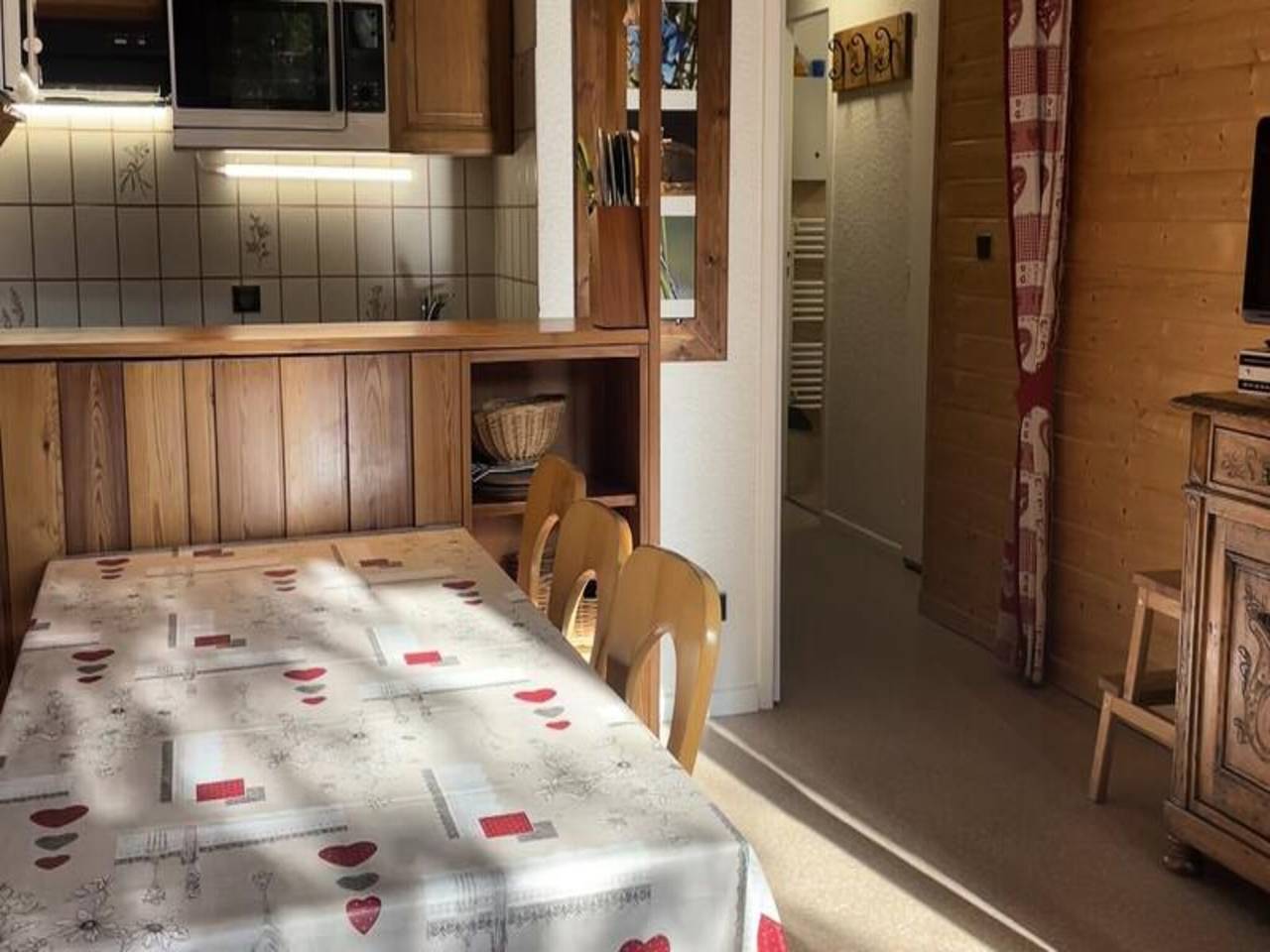 Appartement entier, Charmant 2 piã¨ces pour 4/6 personnes in Bessans, Région de Saint-Jean-de-Maurienne