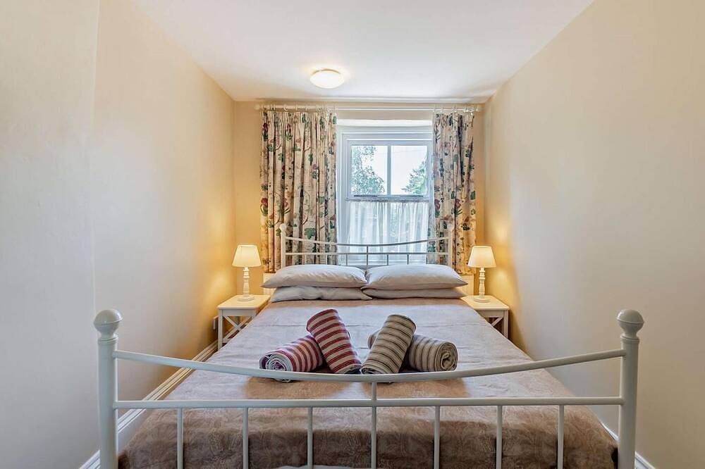 3 Bed in Baslow (oc-pk908) in Baslow and Bubnell, Derbyshire