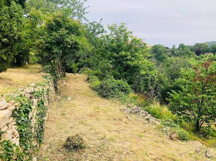 Location de vacances pour 8 personnes, avec vue et jardin, animaux acceptés à Mialet - 2