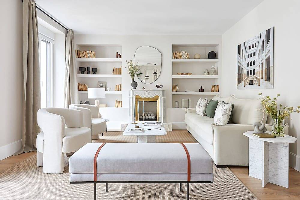 Entire apartment, Apartment between Sol and Plaza Santa Ana in Centro (Madrid), Madrid