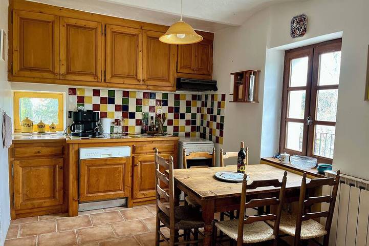 Gîte pour 12 personnes, avec jardin à Chandolas - 3