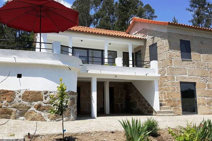 Ferienhaus für 5 Personen, mit Pool und Garten