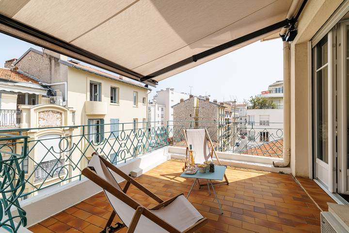 Gîte pour 2 personnes, avec terrasse à Nice