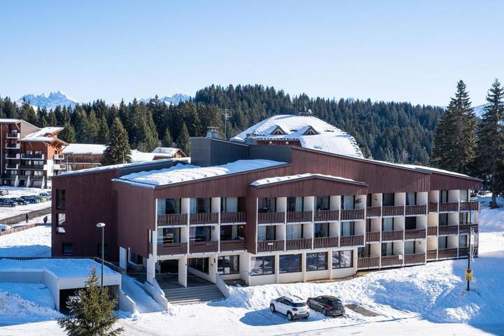 Aparthotel para 4 personas, con jardín y balcón - 1