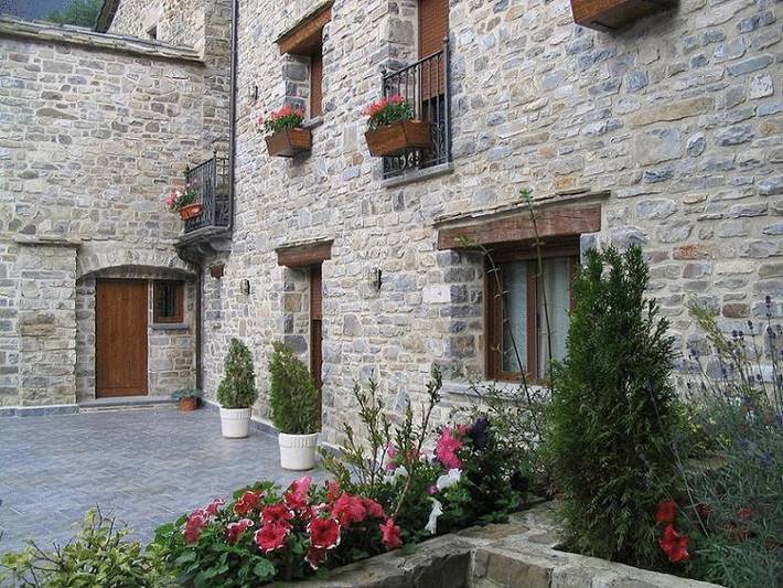 Hôtel pour 4 personnes, avec Balcon et Terrasse à Torla - 2