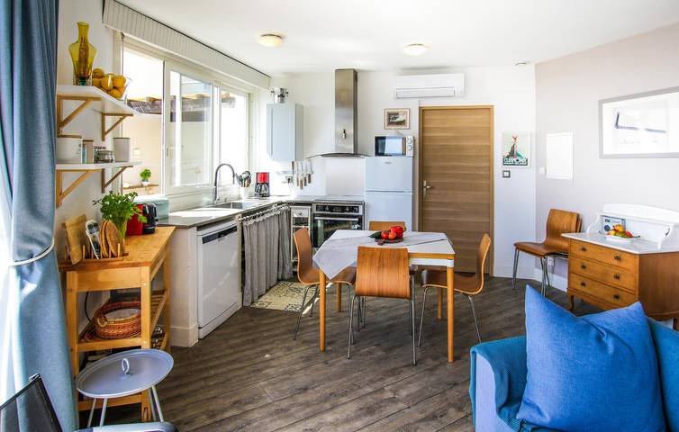 Appartement de vacances entier, Location avec vue sur la mer, terrasse et parking. in Sète, Côte méditerranéenne (France)