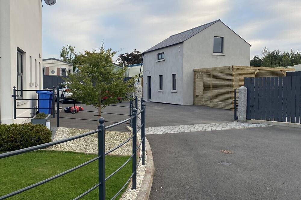 Brand new, purpose build outhouse in Newry in Newry, County Armagh