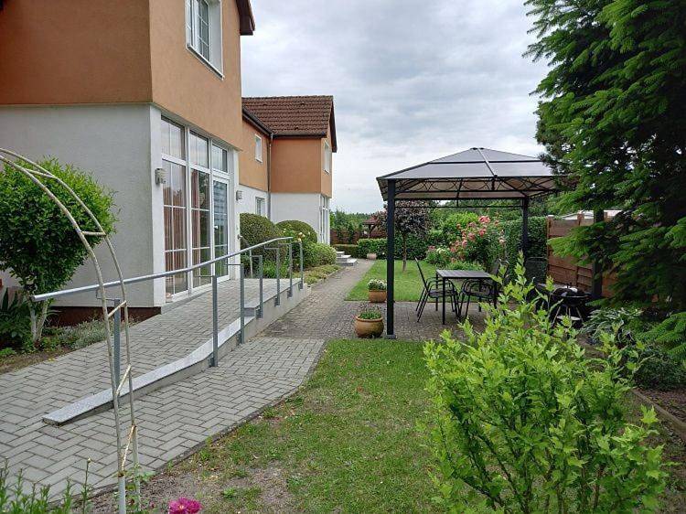 Ganze Wohnung, Ferienwohnung am Kronhof in Rutenberg, Lychen