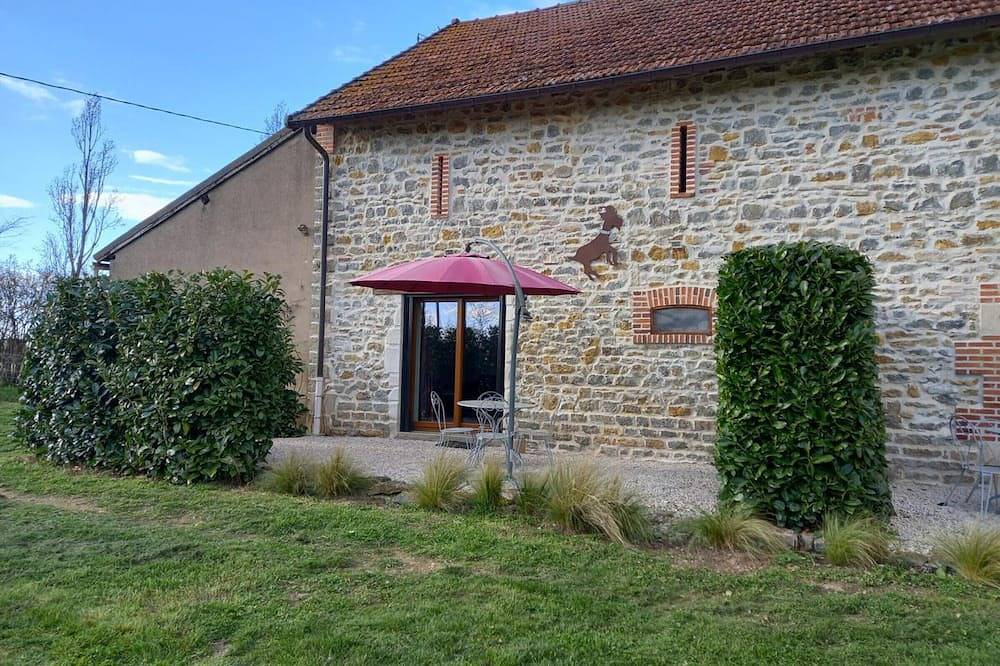Charmantes Ferienhaus mit Kanalzugang und Privatsphäre in Gannay-sur-Loire, Allier