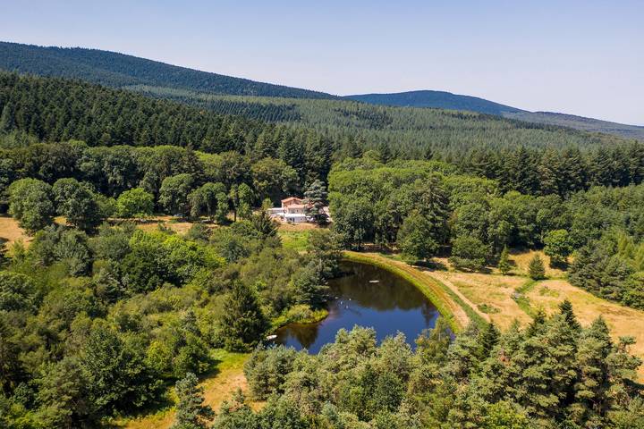 Casa de vacaciones para 8 personas, con vistas al lago además de jardín y terraza, Se admiten mascotas - 1