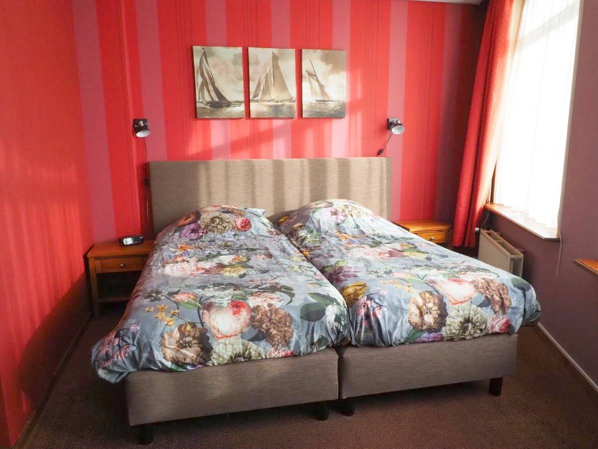Hotel 't Heerenlogement in Harlingen, Niederländische Nordsee