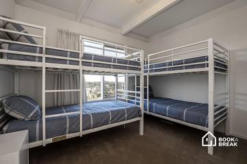 Holiday Home for 6 People in Blairgowrie, Mornington Peninsula, Photo 2