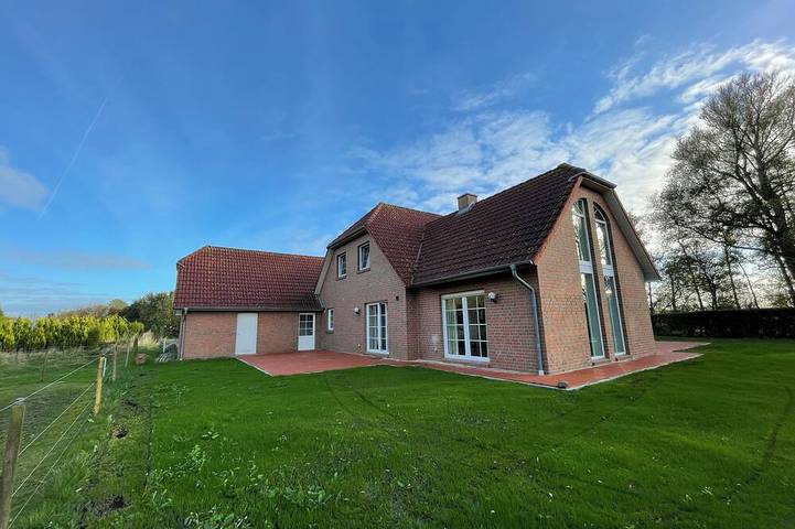 Ferienhaus für 10 Personen, mit Garten in Loquard