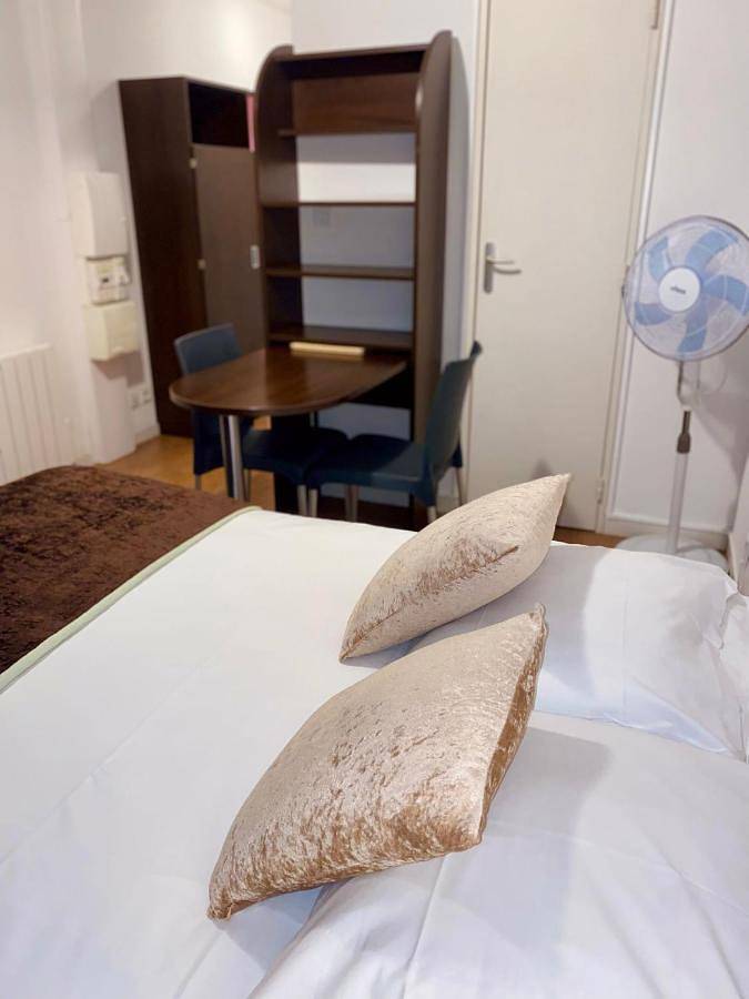 Appartement entier, Central Fac in Bourg-en-Bresse, Région de Bourg-en-Bresse