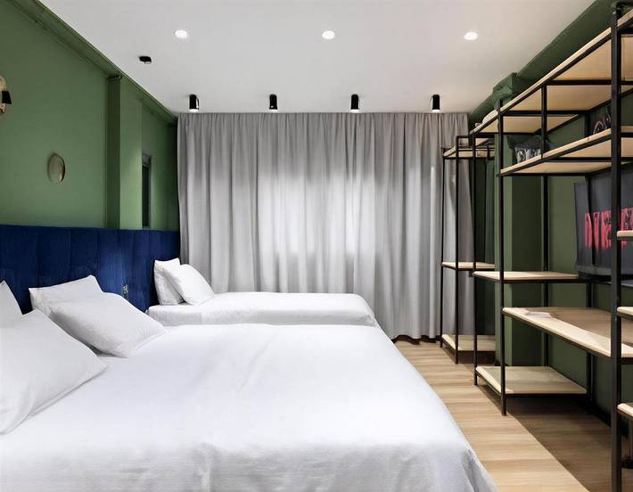 Chambre d’hôte pour 2 personnes, avec balcon et vue à Tirana - 2