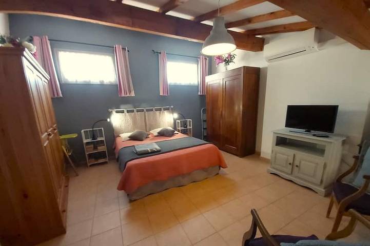 Gîte pour 4 personnes, avec terrasse dans Plage Village Collioure - 2