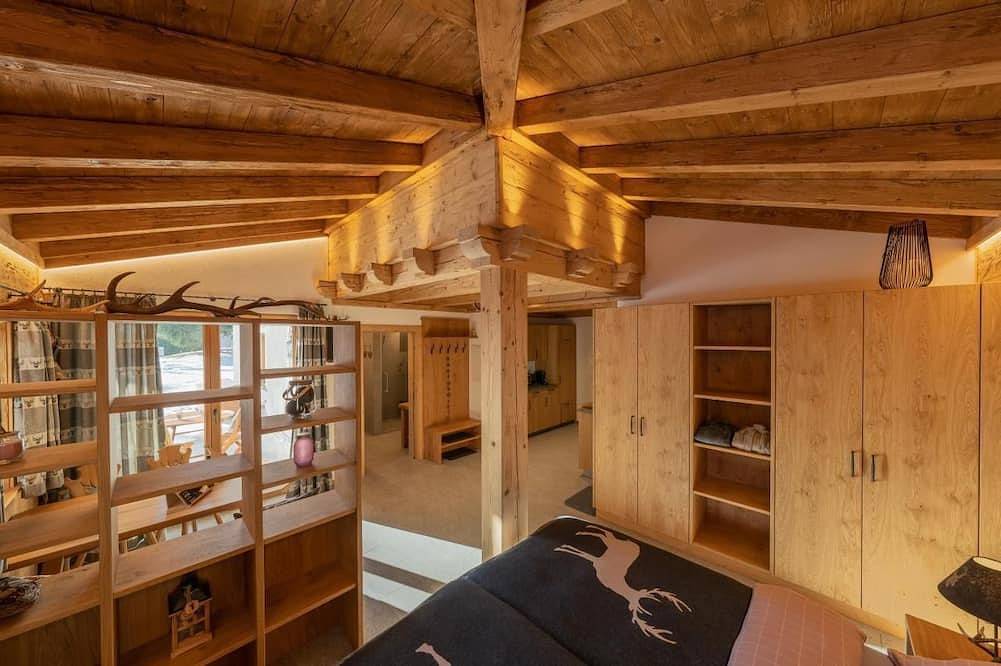 Engadin Chalet - Apartment for 2 pers. new building in Bever, Oberengadin