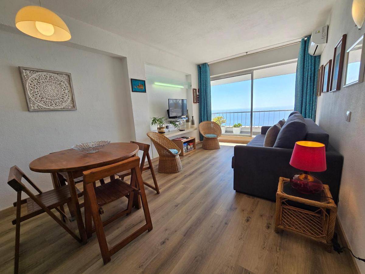Apartamento entero, Petit prix, vue mer, Casa Carmen by Sesimbrasunsea in Praia da Califórnia, Sesimbra